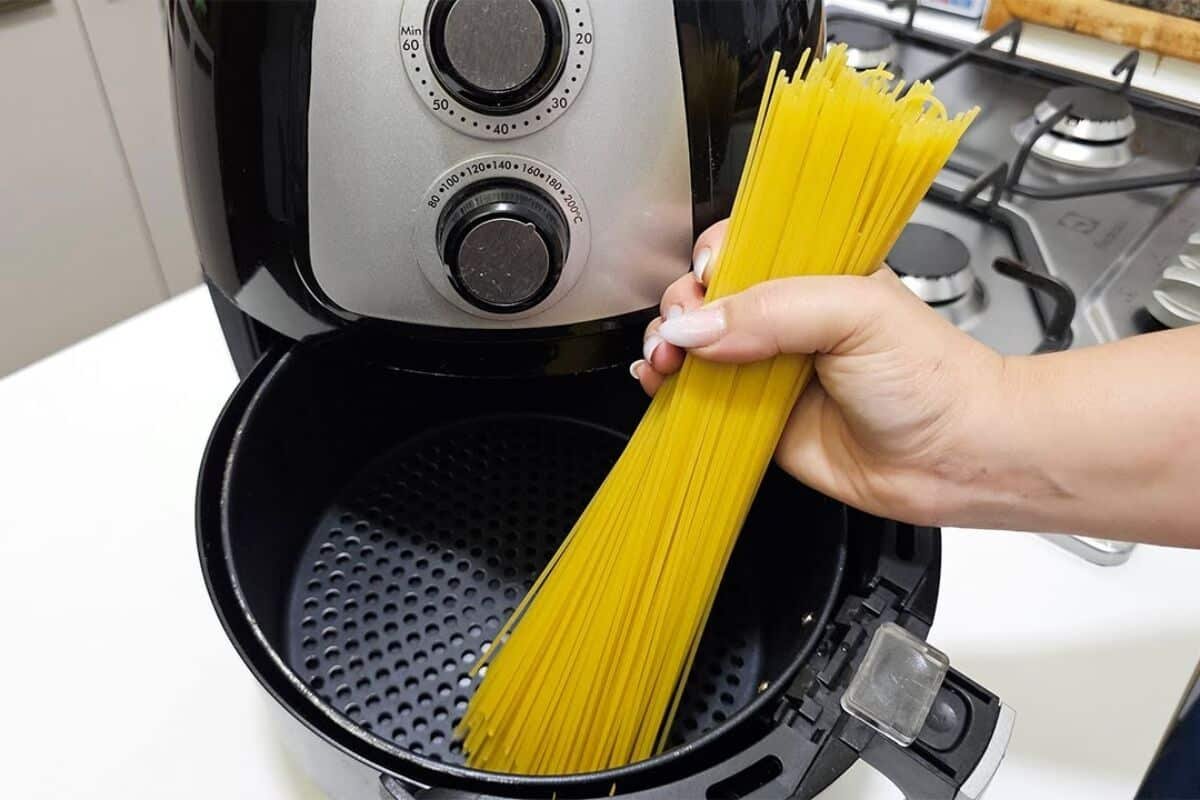 Macarrão na Air Fryer