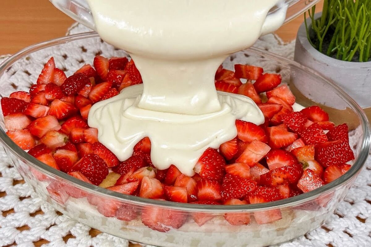 Sobremesa de Morango Irresistível