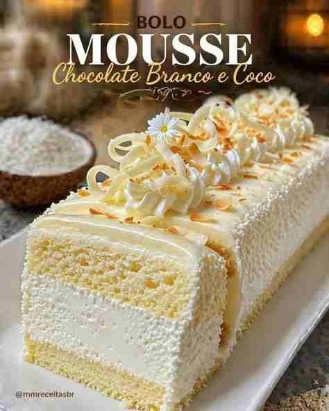 Bolo Mousse de Chocolate Branco e Coco