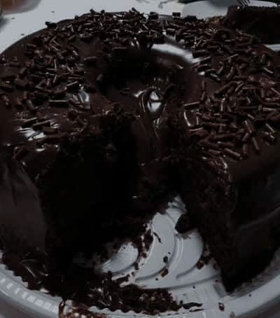Bolo Vulcão de Chocolate Fácil