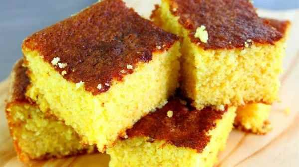 Bolo de milho fofinho e molhadinho