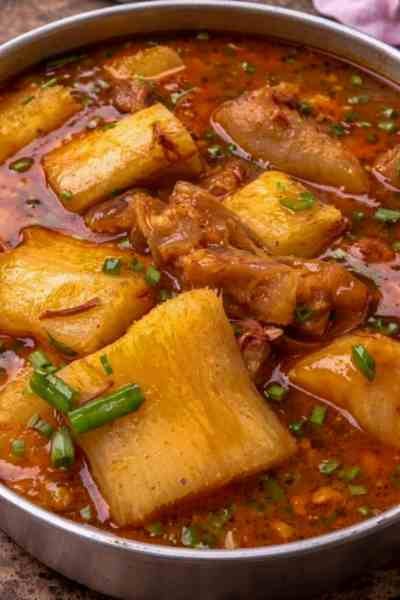 Caldo de Mocotó com Mandioca Delicioso
