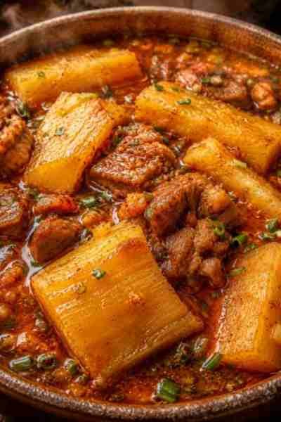 Caldo de Mocotó com Mandioca