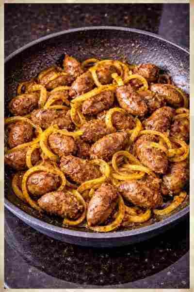 Coração de Frango Acebolado pronto para servir