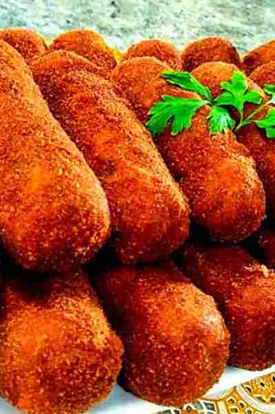 Croquete de Carne Cremoso e Suculento pronto para servir