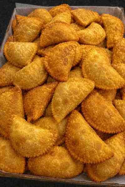 Massa de Pastel Caseira Especial pronto para servir
