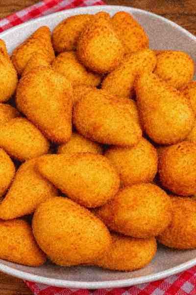 Massa para Todos Os Tipos de Salgadinhos pronto para servir