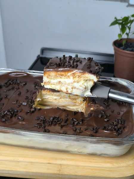 Pavê de Maizena com Leite Ninho