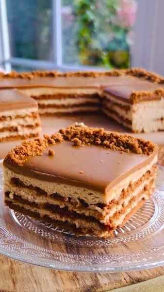 Torta Gelada de Biscoito