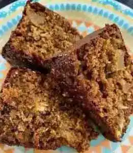 Bolo de Banana com Maçã e Nozes de Liquidificador: Receita Fit Sem Açúcar e Sem Farinha