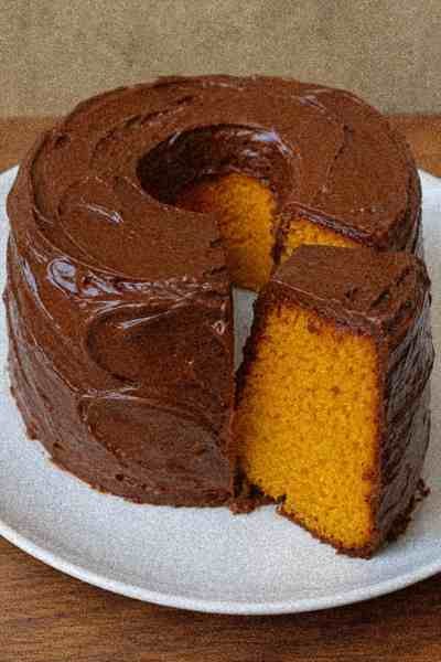 Bolo de Cenoura com Brigadeiro