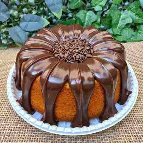 Bolo de Cenoura com Ganache