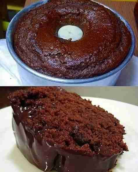Bolo de Chocolate Molhadinho com Calda Cremosa