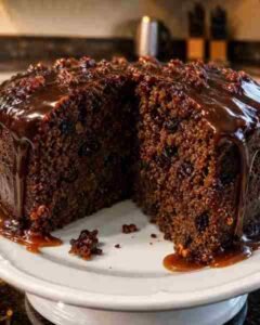 Bolo de Frutas Secas pronto para servir