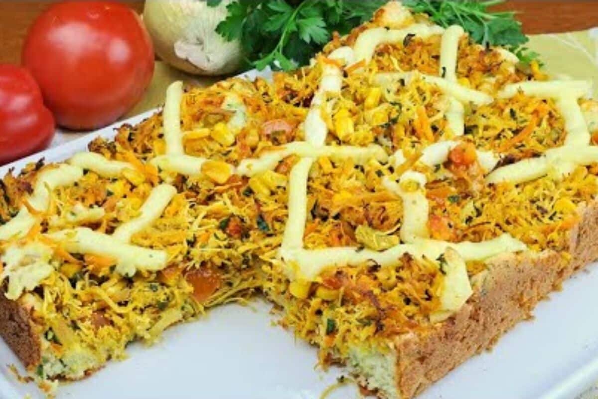Torta de Frango com Requeijão