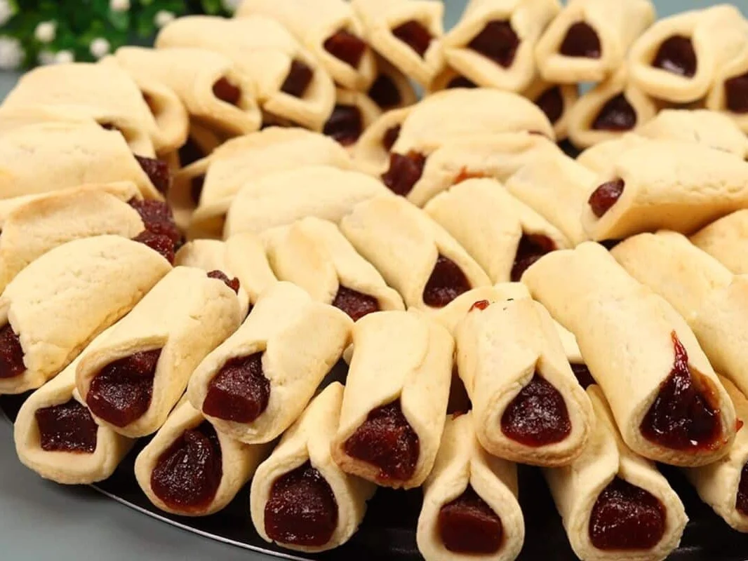 Beliscão de goiabada com massa amanteigada