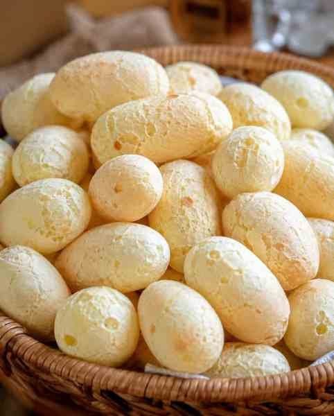 Biscoito de Polvilho Caseiro Sequinho e Crocante pronto para servir