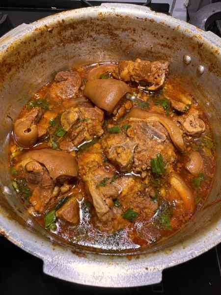 Carne de porco cozida deliciosa fácil pronto para servir