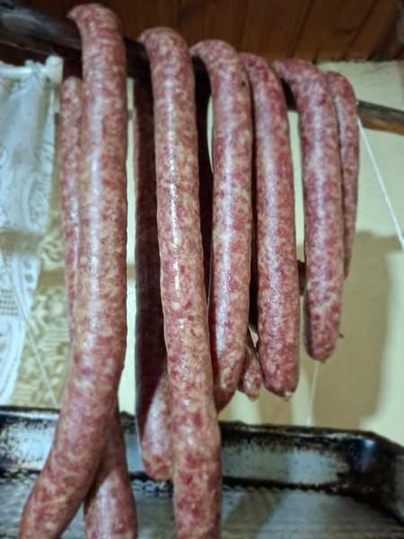 Linguiça Suína Caseira Artesanal pronto para servir