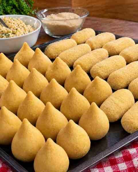 Massa para Salgados Fritos Macia e Fácil de Modelar