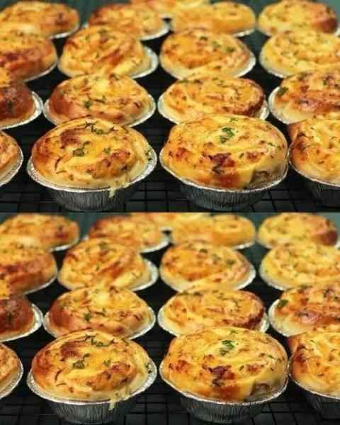 Mini Tortinhas Salgadas de Presunto e Queijo pronto para servir