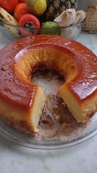 Pudim de Pão Perfeito e Cremoso pronto para servir