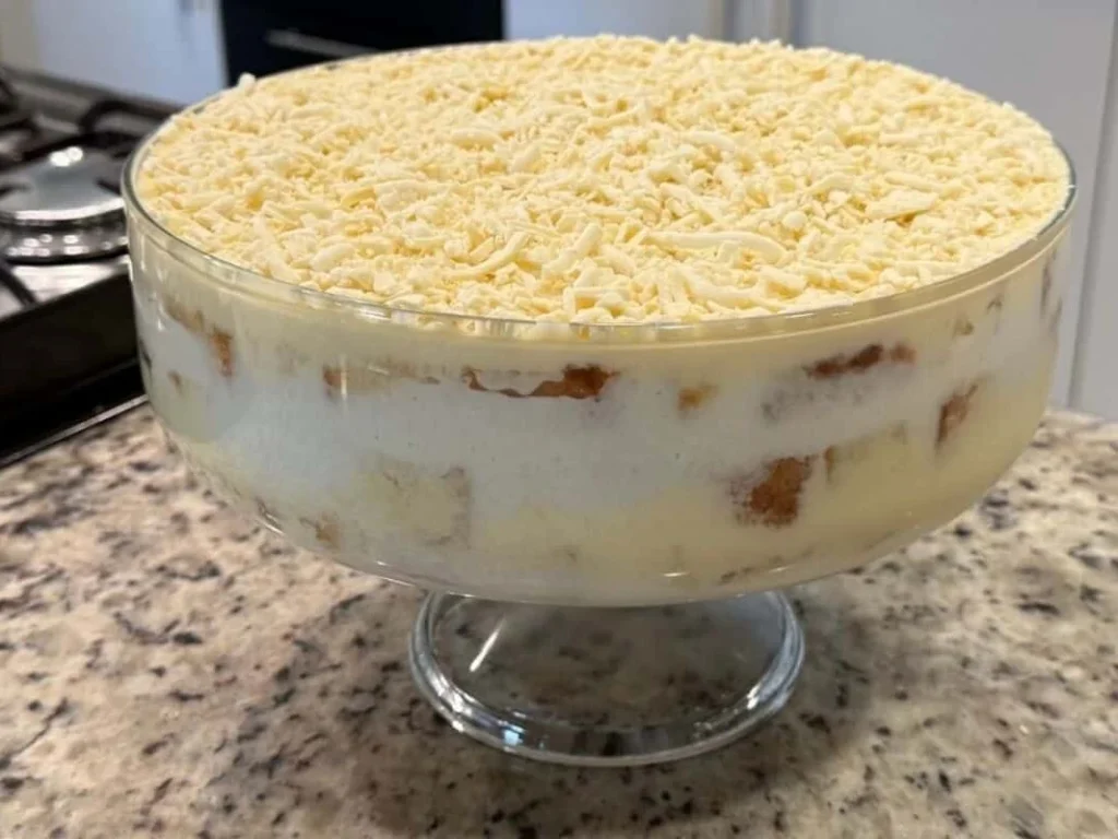 Sobremesa de 2 cremes na taça (baunilha e chocolate)