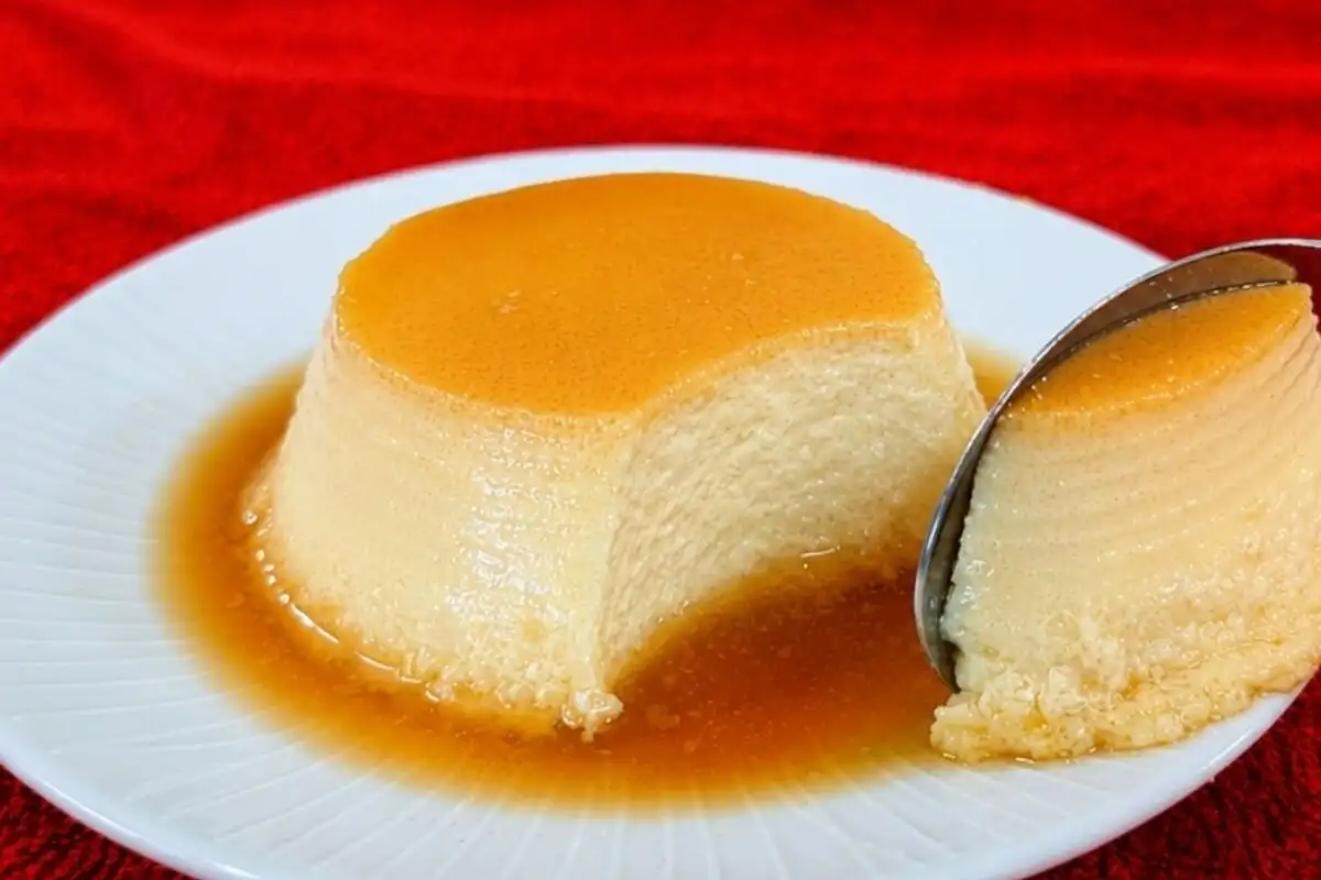 Pudim sem açúcar com ingredientes simples e uma finalização especial para surpreender