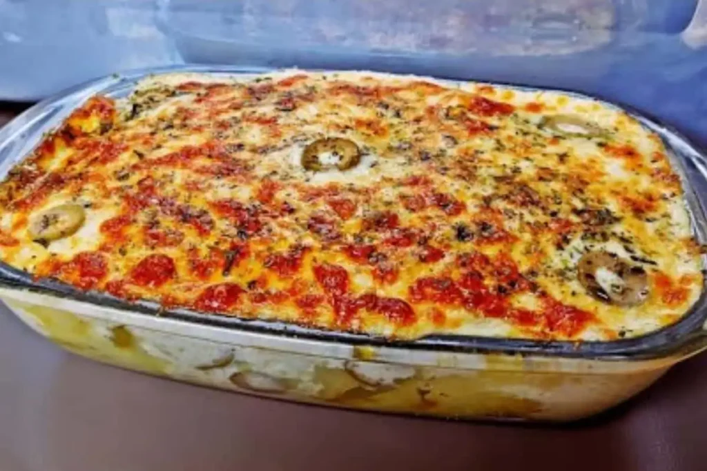 Batata gratinada no forno com tempero caprichado e preparo fácil de acompanhar