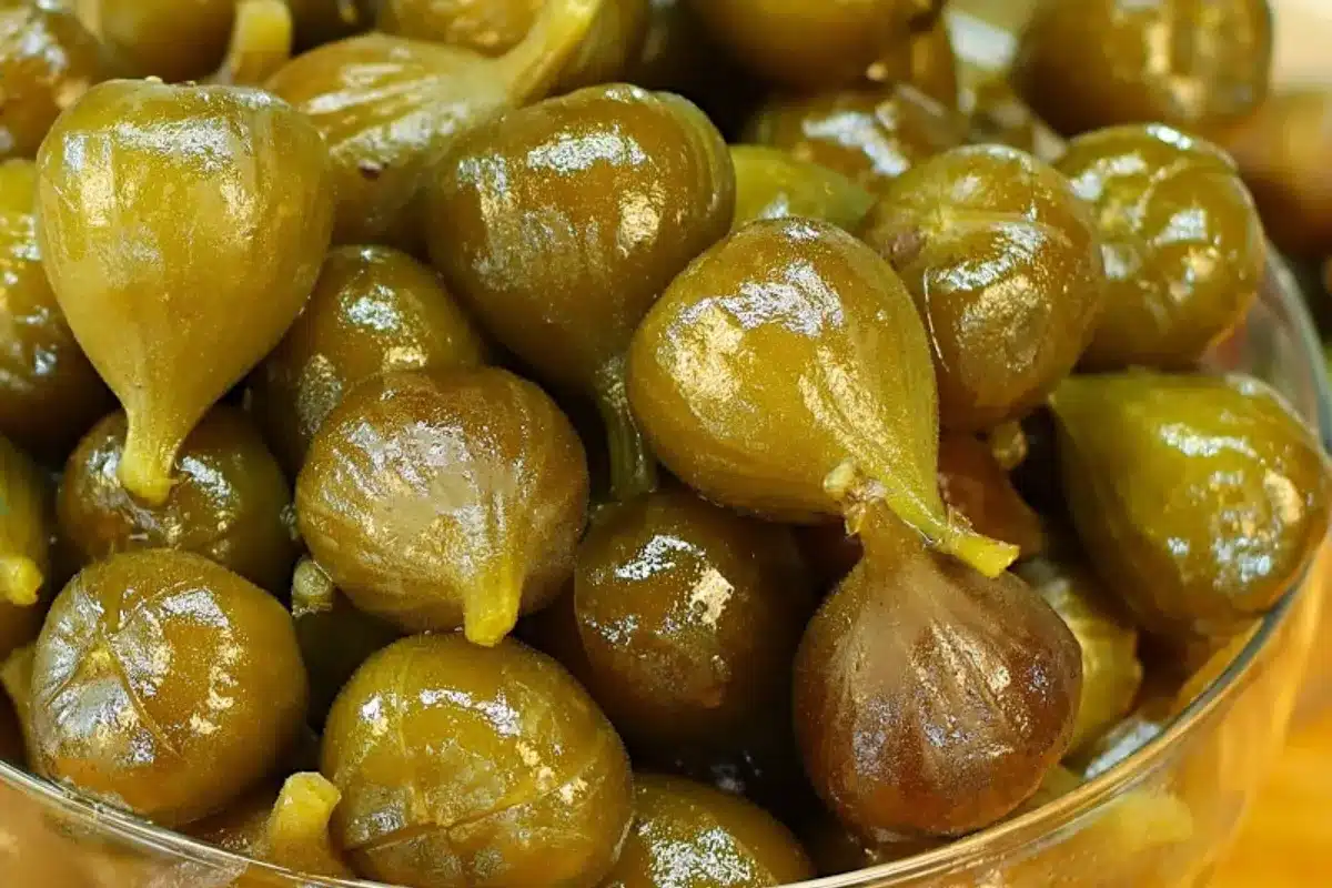 Doce de figo com camadas bem montadas e uma apresentação que abre o apetite