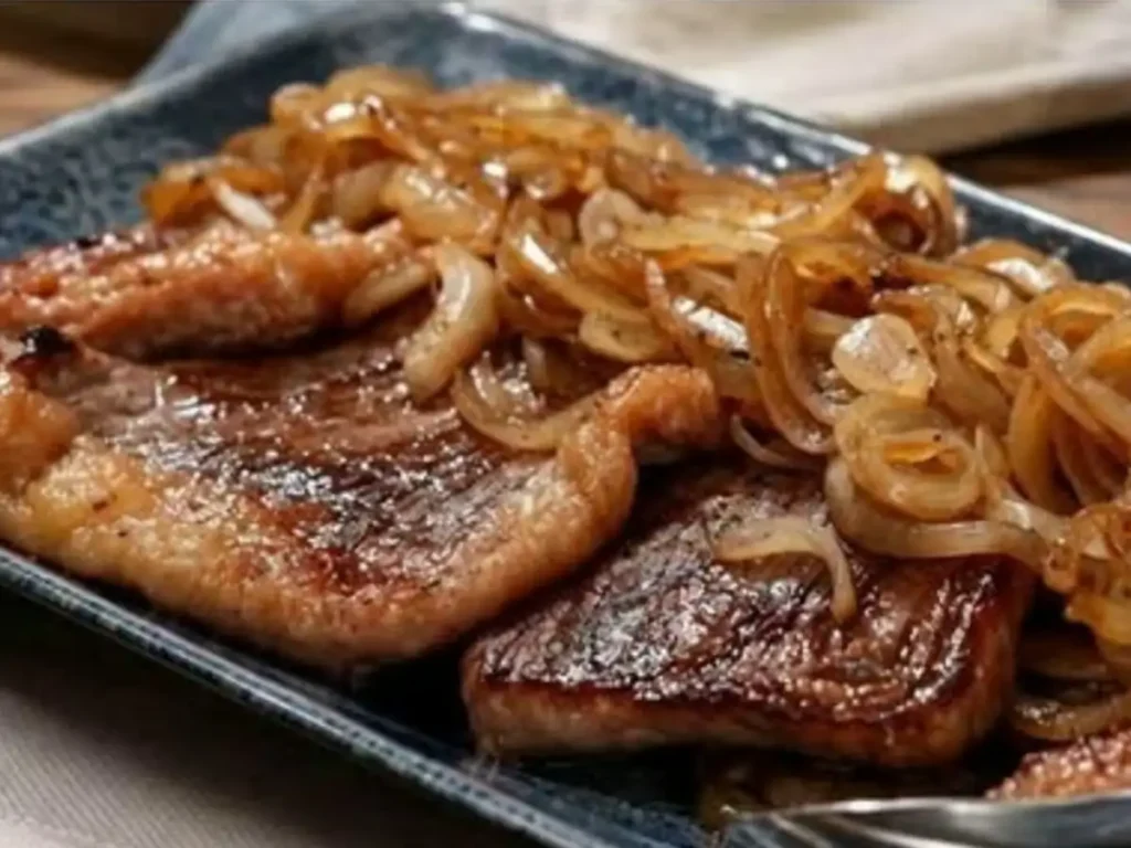 Bife Macio na Frigideira com Marinada de Alho e Leite