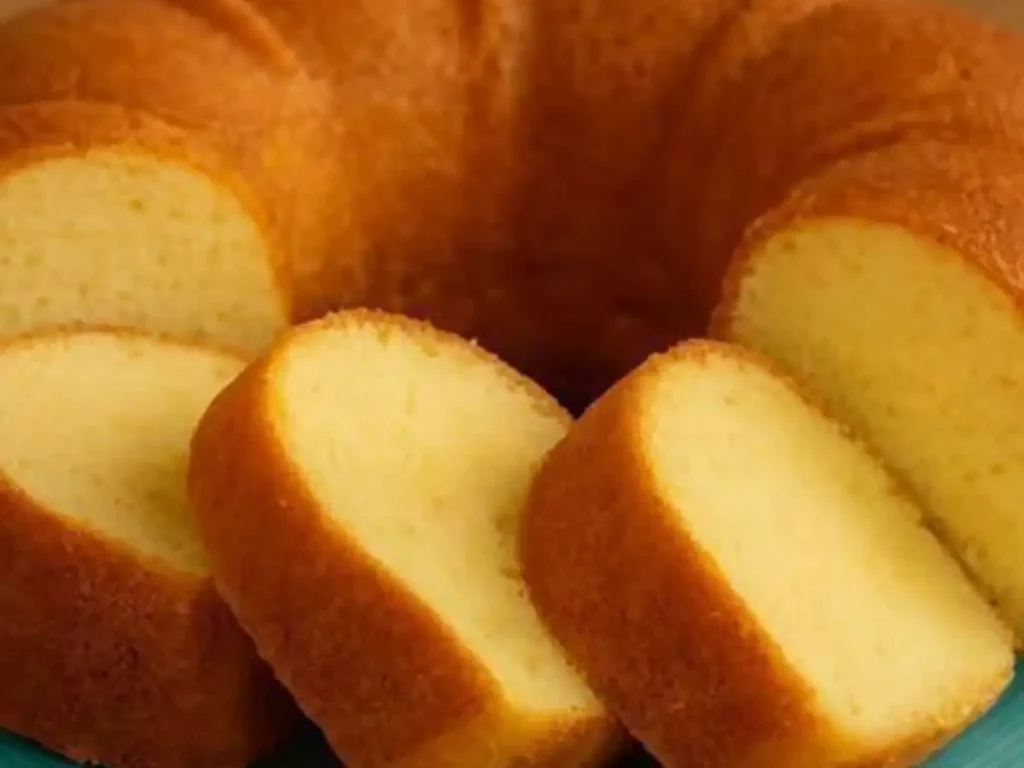 Bolo Gigante de Três Ingredientes Leve como Pão de Ló