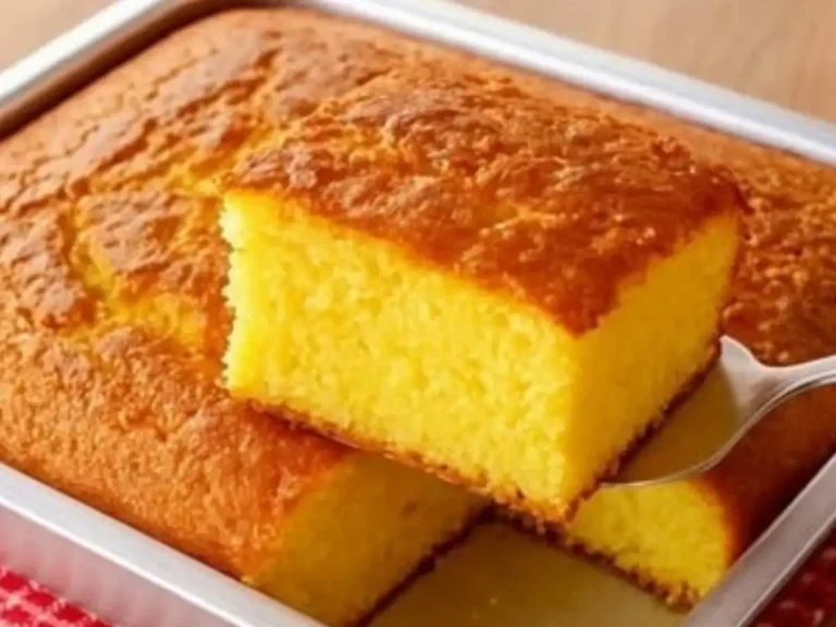 Bolo de Maisena com Fubá Amanteigado e Casquinha Dourada