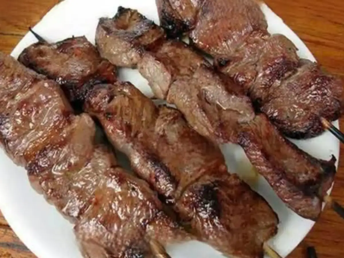 Espetinhos de Carne Macia com Cebola para Churrasco