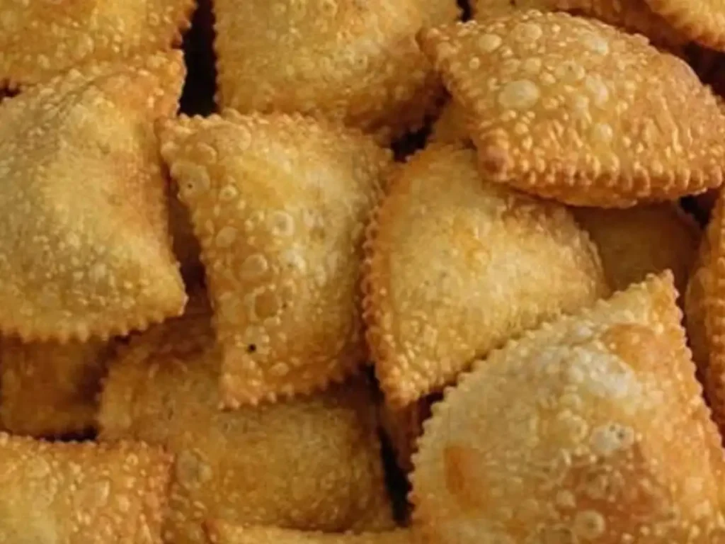 Massa de Pastel de Feira Caseira Fina com Casquinha Crocante