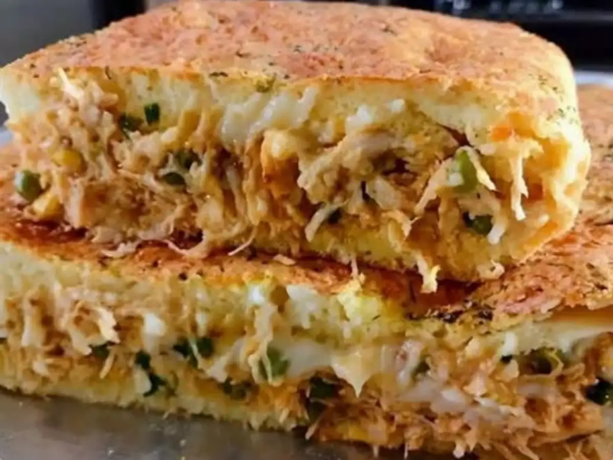 Massa de Torta Salgada de Liquidificador com Iogurte, Aveia e Queijo
