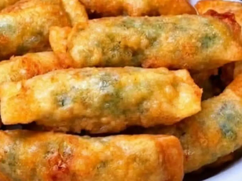 Massinha Salgada de Frigideira Rápida com Queijo