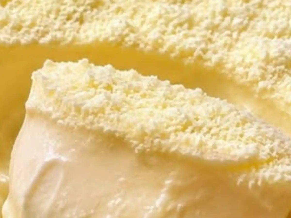 Sobremesa Gelada de Três Ingredientes com Leite em Pó