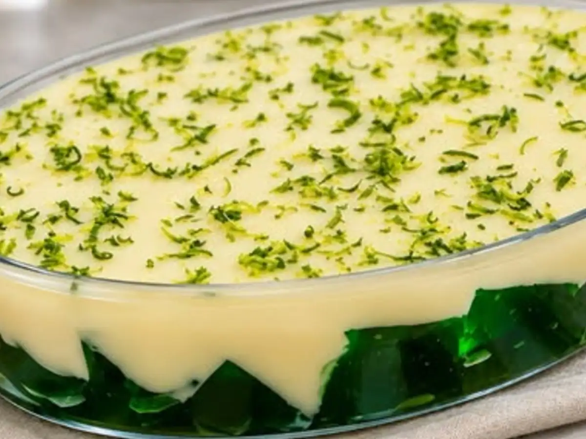 Sobremesa Gelada de Limão com Quatro Ingredientes