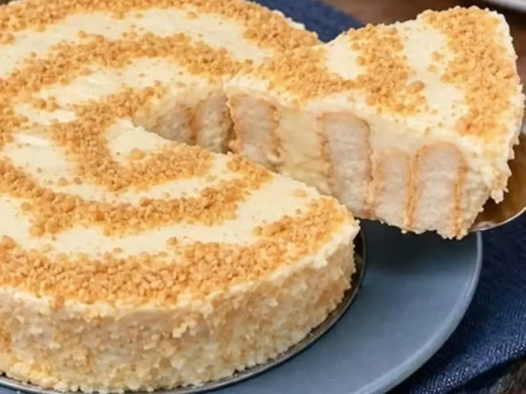 Torta de Limão Gelada com Base Crocante de Biscoitos