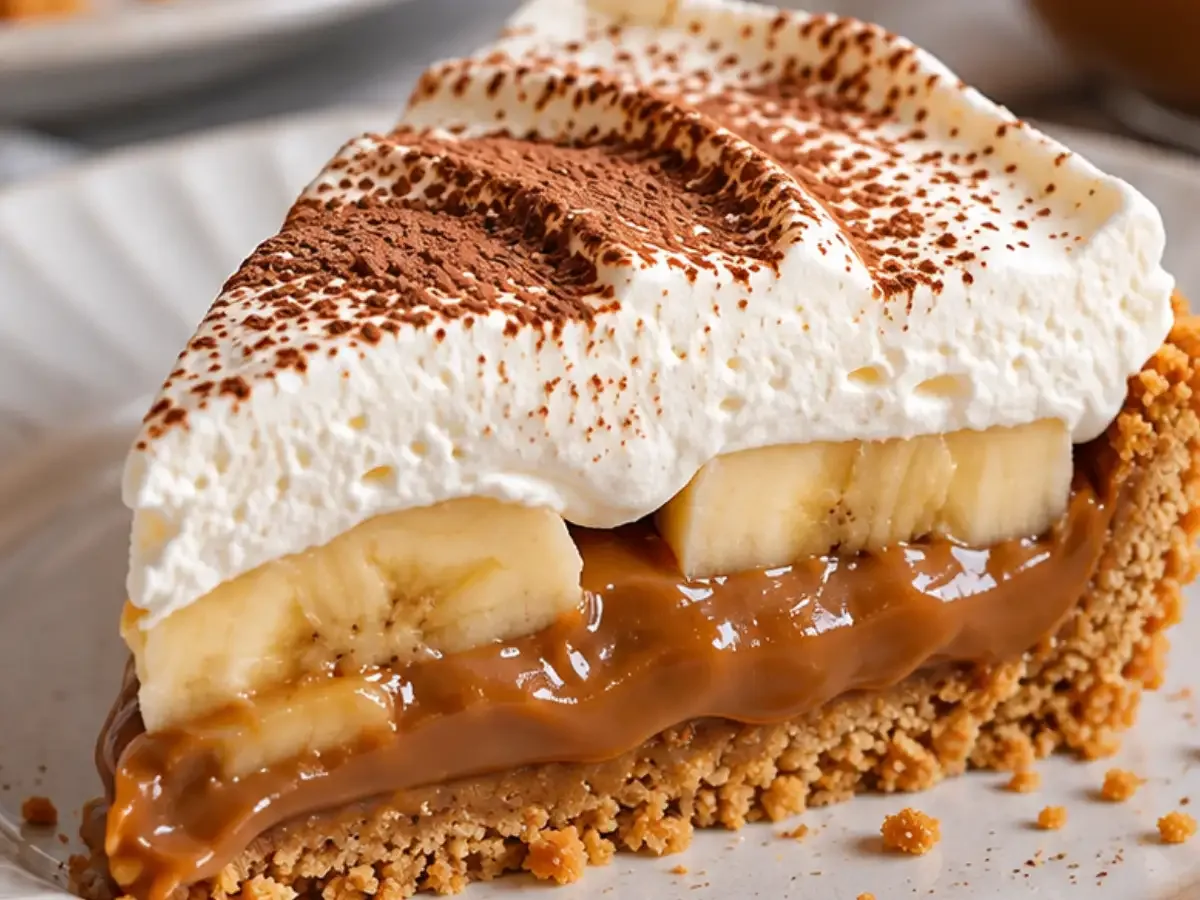 Banoffee de Banana (Torta Cremosa de Doce de Leite, Banana e Chantilly)