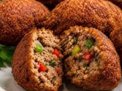 Bolinho de Carne Moída Crocante por Fora