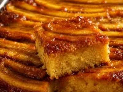 Bolo de Banana Caramelizada
