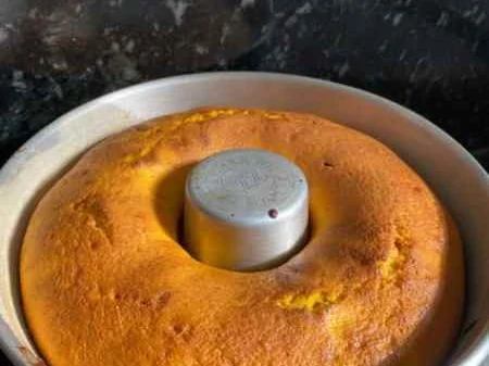 Bolo de Cenoura Simples e Fofinho