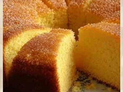 Bolo de Fubá sem Trigo com Coco