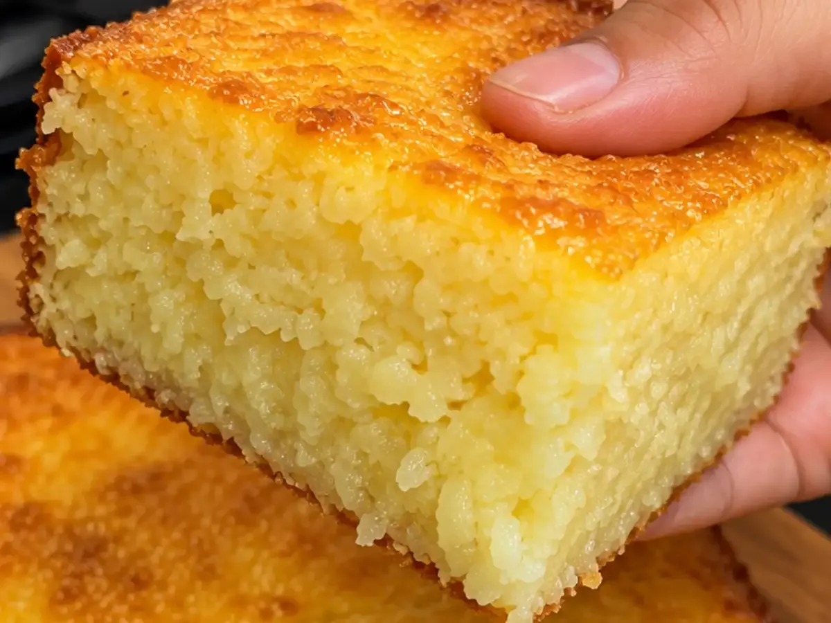 Bolo de Macaxeira Fofinho com Coco e Leite Condensado
