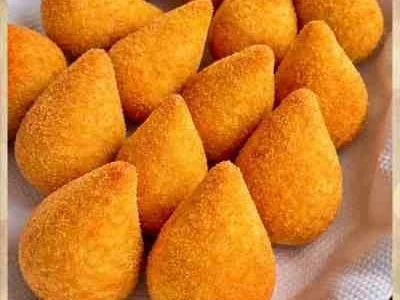 Coxinha Prática com Massa de Minutos