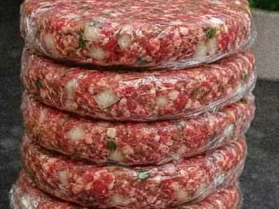 Hambúrguer Caseiro de Carne Moída