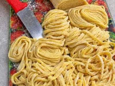Massa de macarrão caseira