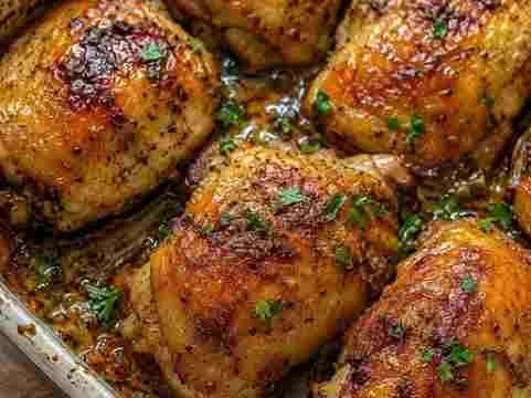 Sobrecoxas de Frango Assadas Douradinhas e Suculentas